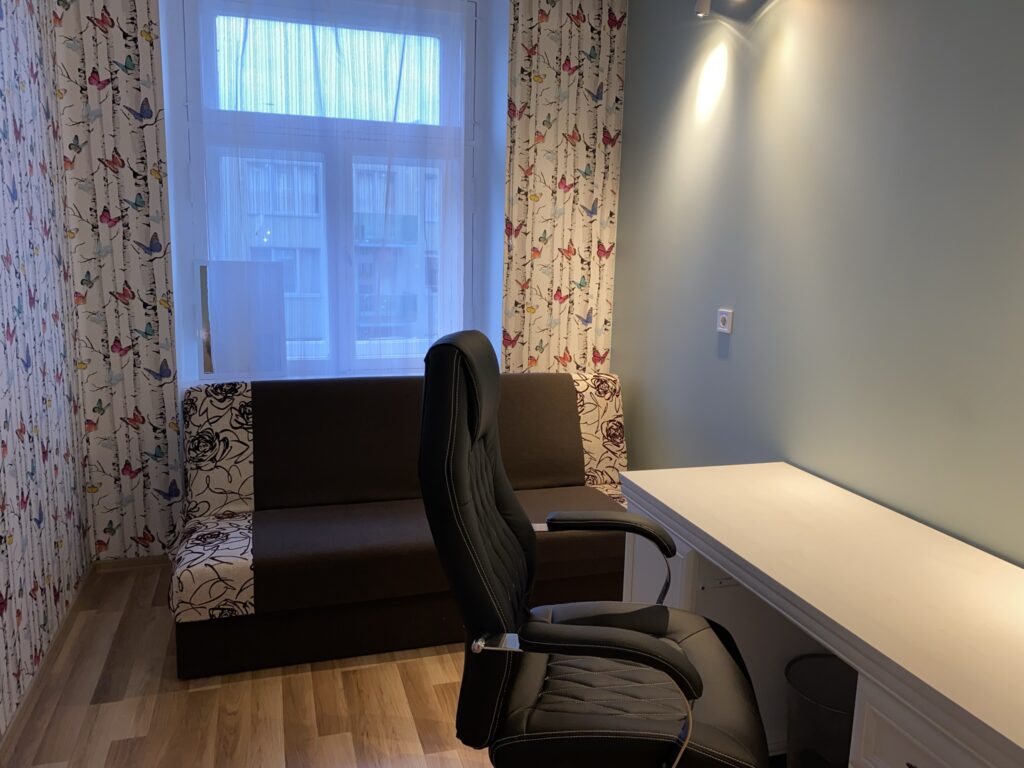 Ülikooli 1 Rental Rooms – 4