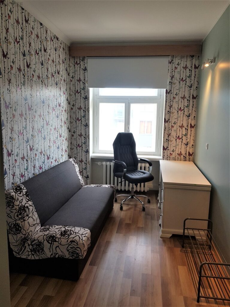 Ülikooli 1 Rental Rooms – 3