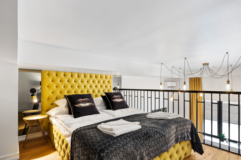 Duo Lofts 5 and 6 – 10
