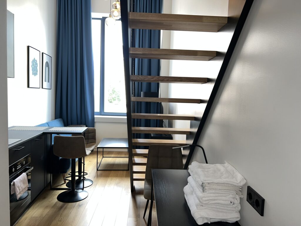 Duo Lofts 34 and 97 – 24