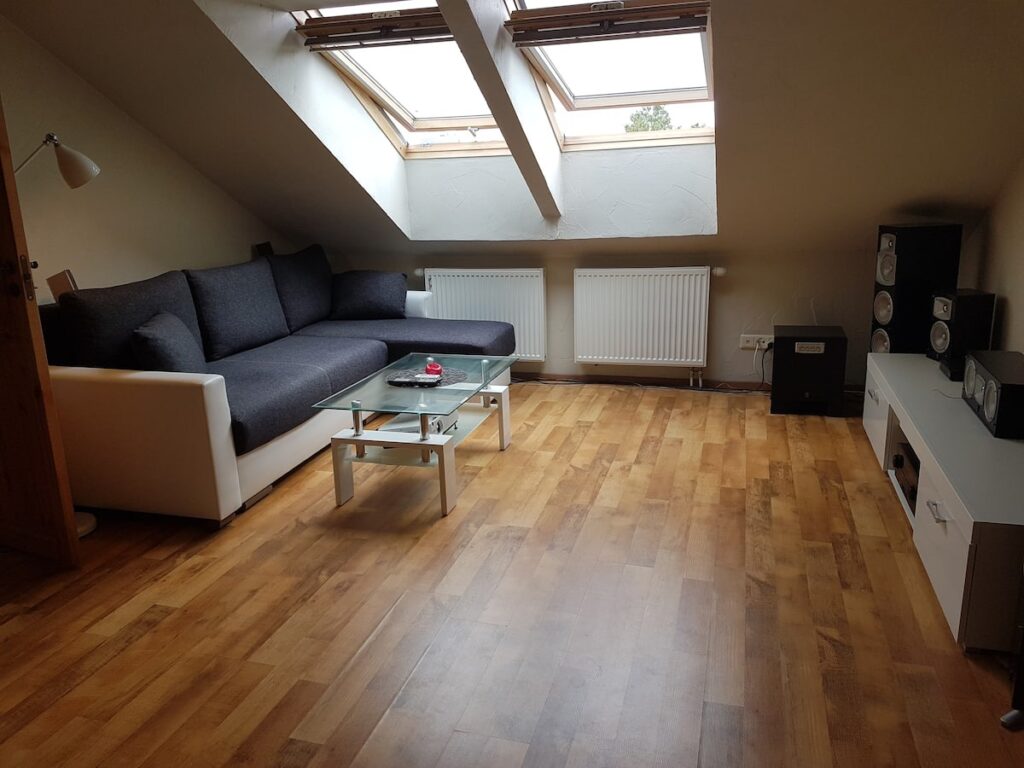Pae 25 Penthouse