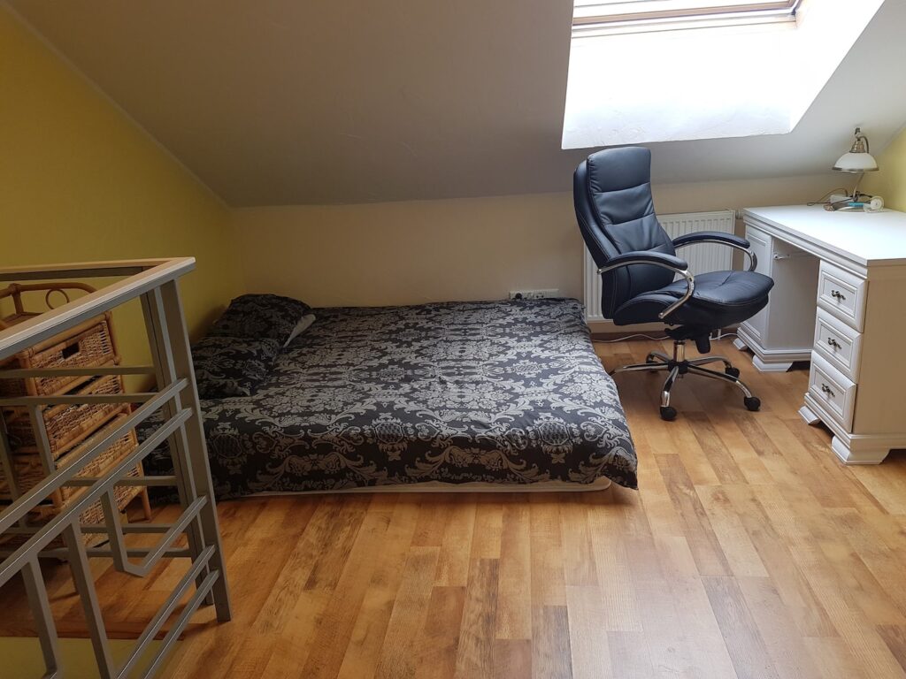 Pae 25 Penthouse – 4
