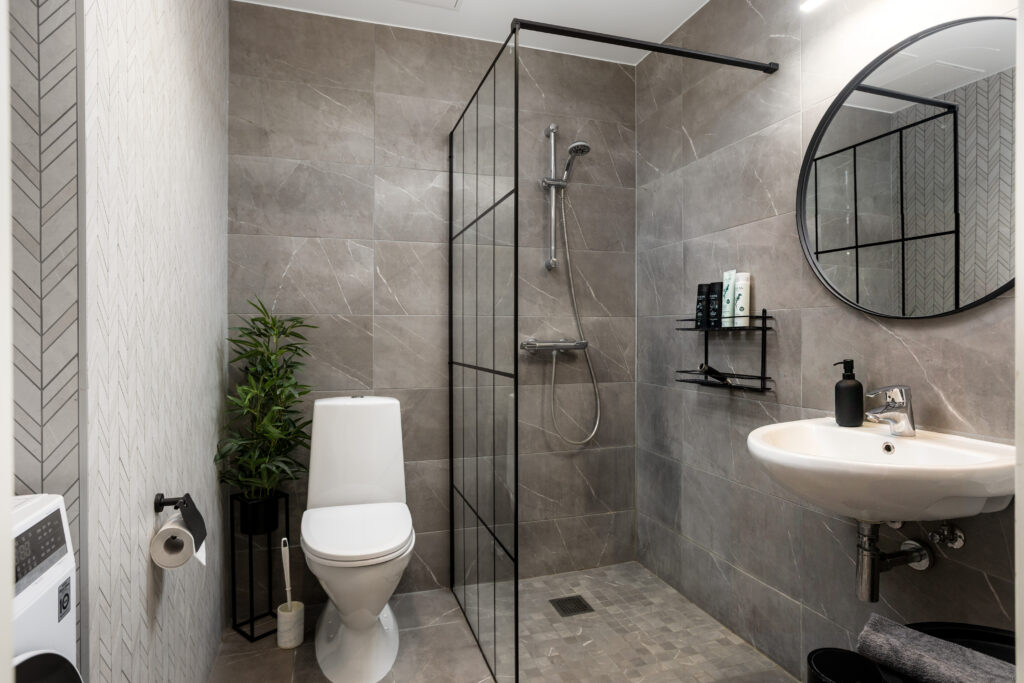 Raadiraja Apartment – 17