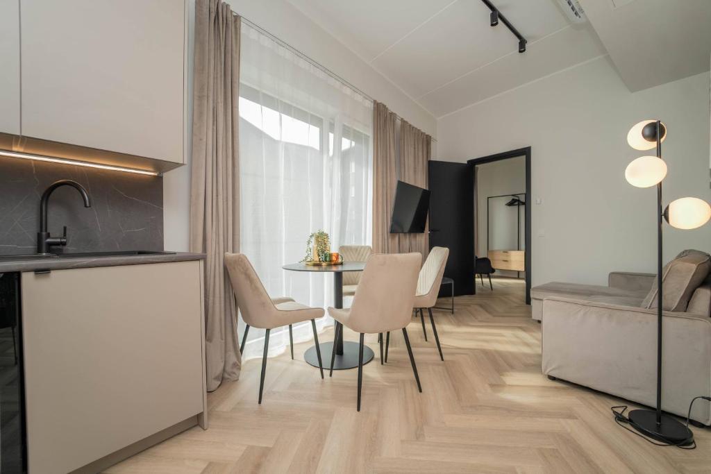 Luise Luxe Suites – 20