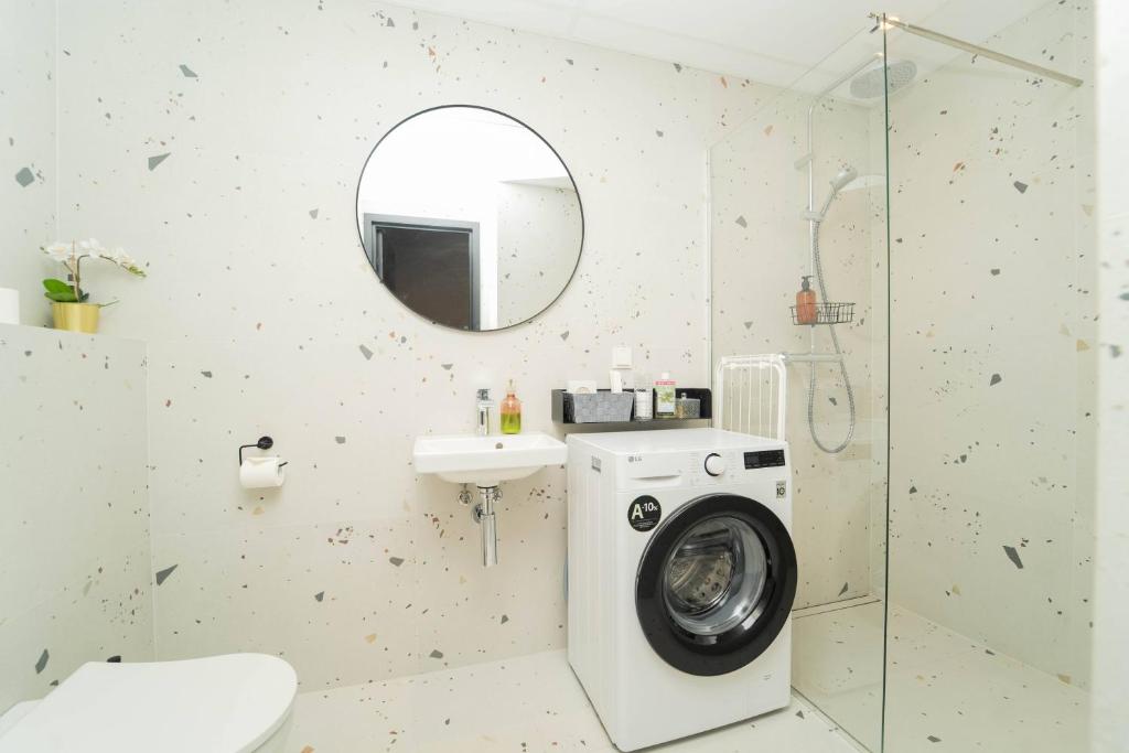 Luise Luxe Suites – 23